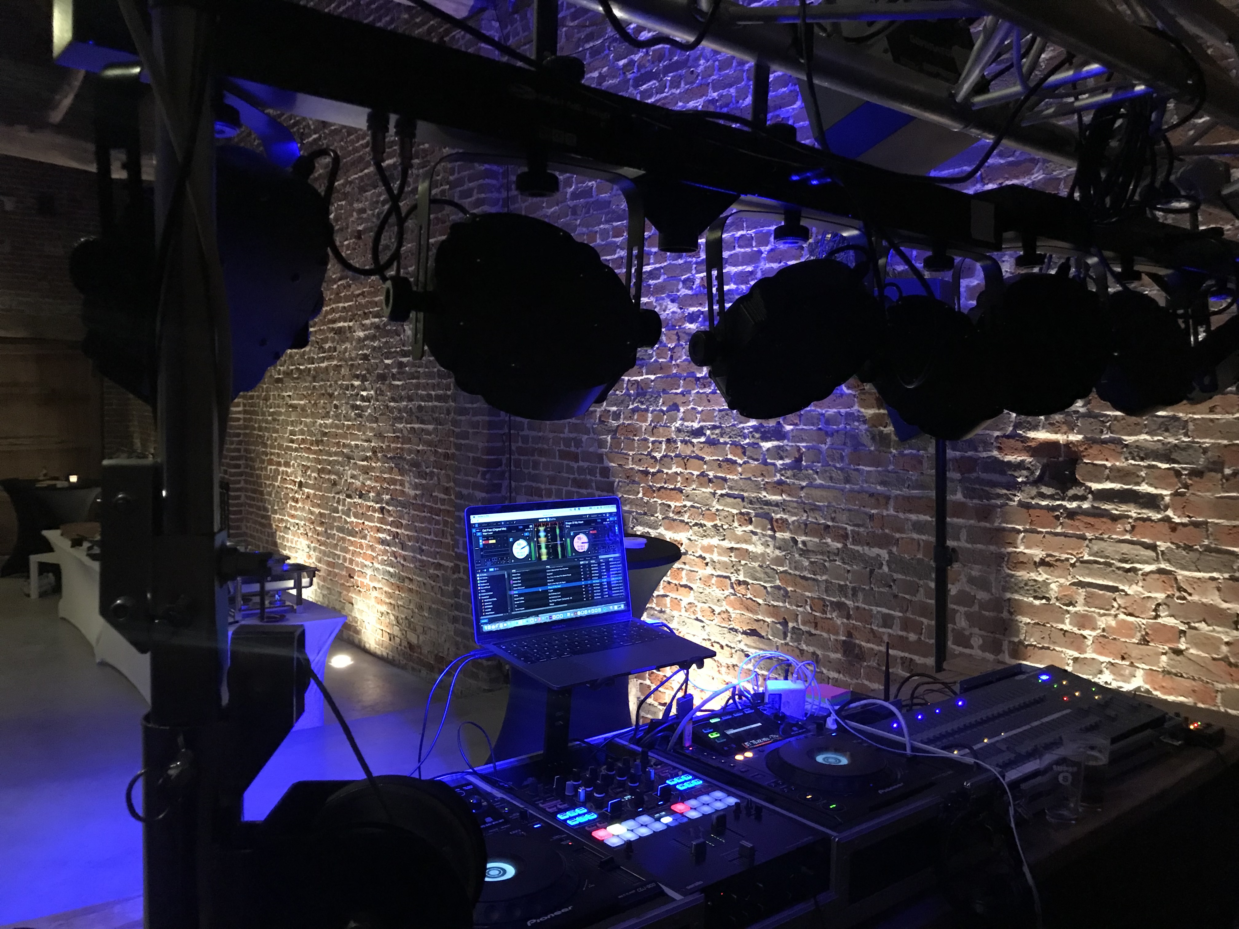 DJ Andy Veltjen – deejay voor elk feest in Limburg en omstreken